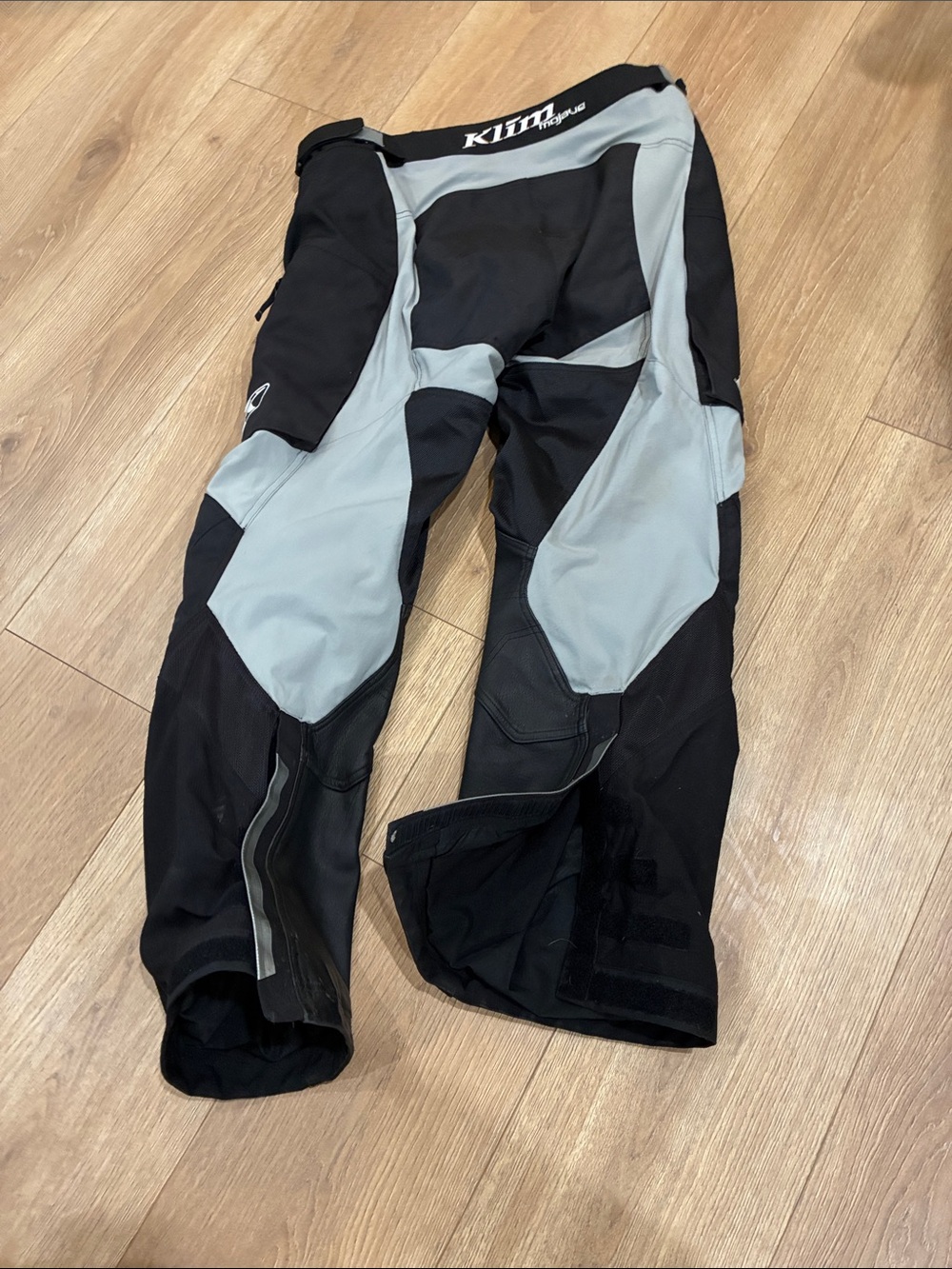 Klim Men’s Motorcycle Induction Jacket and Klim Kodiak Pants. - Picture 10 of 15
